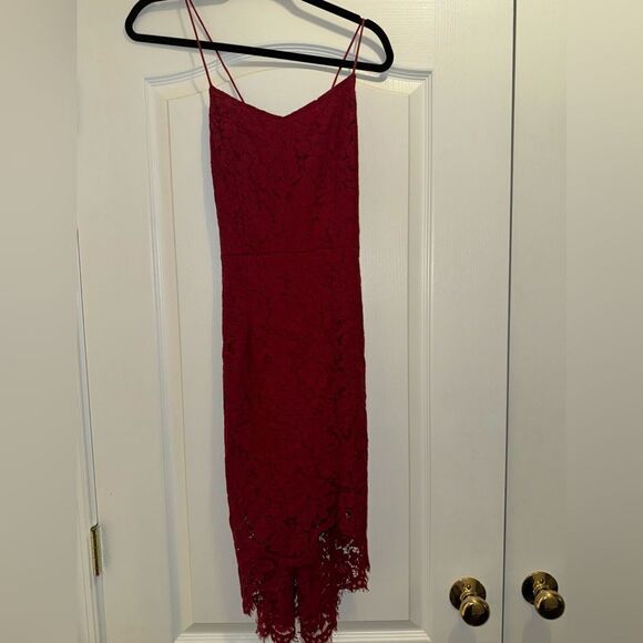 Asymmetrical All Over Lace Skylight Dress - Picture 3 of 9